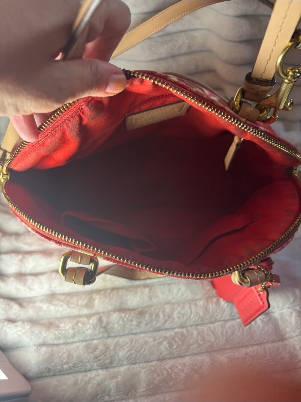Vintage Coach Peyton Floral Cora Domed Purse Handbag F31341  Red Pink White - Picture 10 of 12
